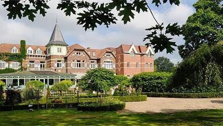 Nationale Dinerbon Maaseik Hotel Kasteel Maaseik